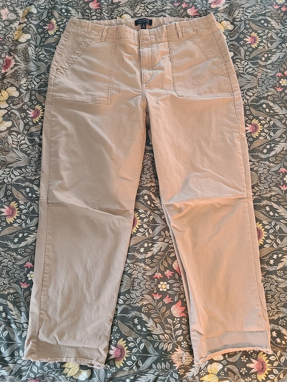 Banana Republic High-Rise Girlfriend Authentic Chinos